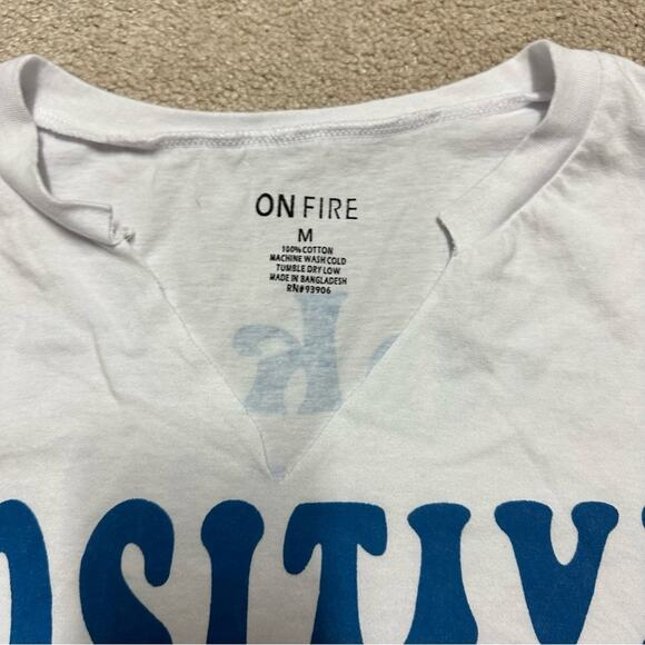On Fire Positive Vibes Crop T shirt size M - Picture 2 of 10